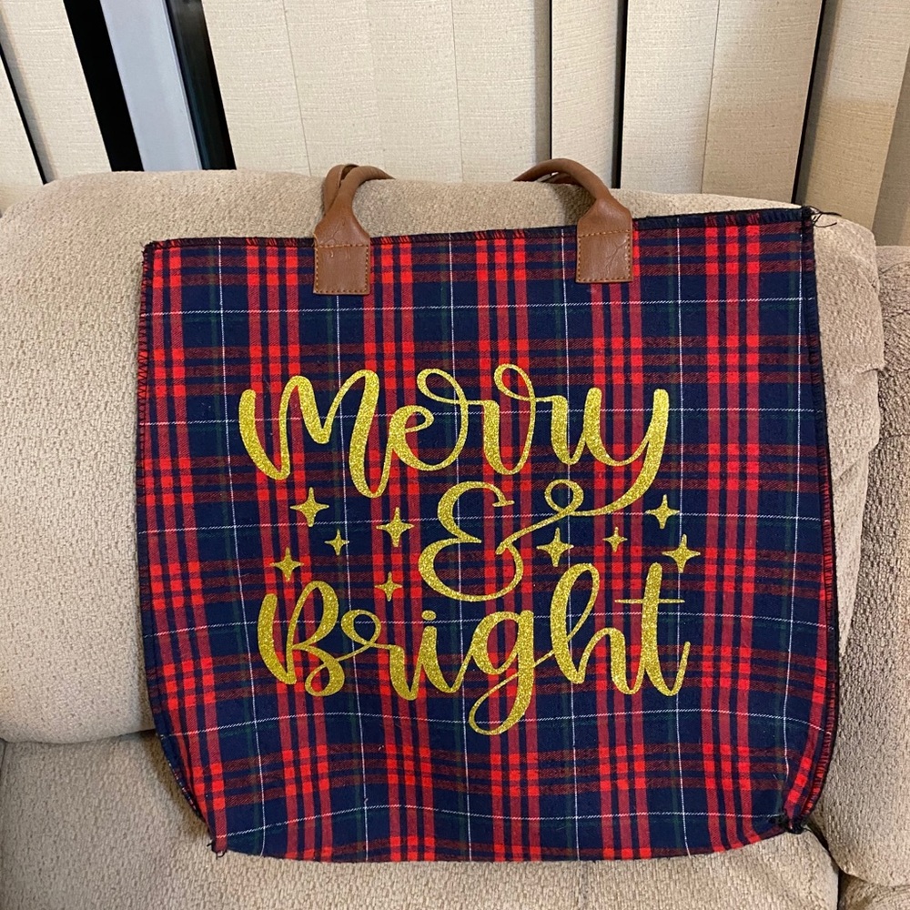 Holiday/Merry Christmas plaid Lg tote/purse New